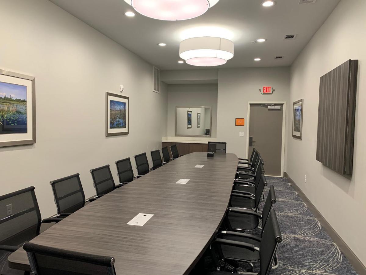 La Quinta Inn & Suites By Wyndham Tifton Eksteriør billede